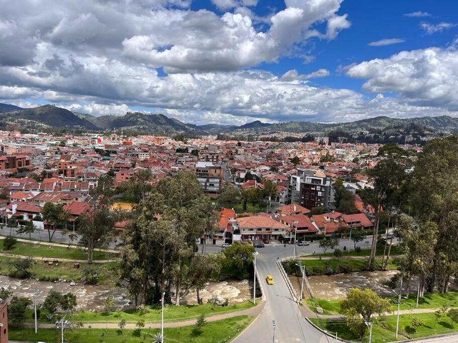 Departamento De Lujo, Cuenca, Adrianashome Εξωτερικό φωτογραφία