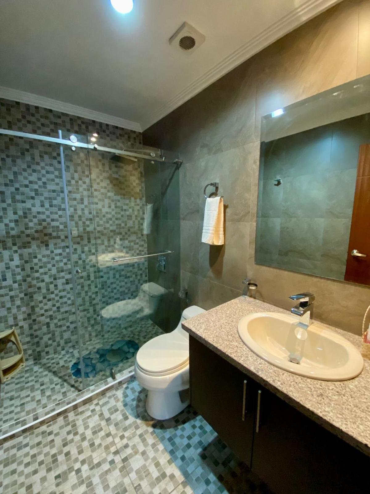 Departamento De Lujo, Cuenca, Adrianashome Εξωτερικό φωτογραφία